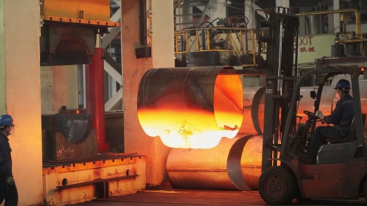 Precision Manufacturing: Paghubog ng Tee Fitting sa Jiangyin Gaoxin Pipe Fittings